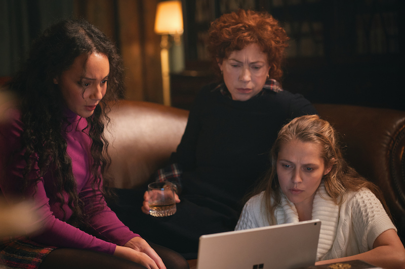 Adelle Leonce as Phoebe, Alex Kingston as Sarah Bishop, Teresa Palmer as Diana Bishop in A Discovery of Witches